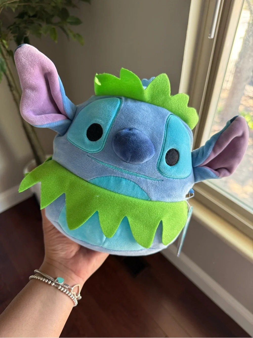 Squishmallows Disney 8 inch Stitch Hula Plush NWT